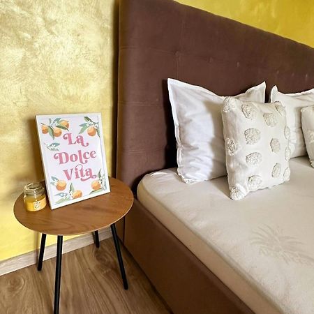 Eral Apartment Mamaia Extérieur photo
